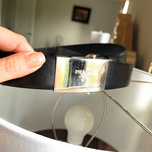 PRADA leather belt used condition - Picture 3 of 3